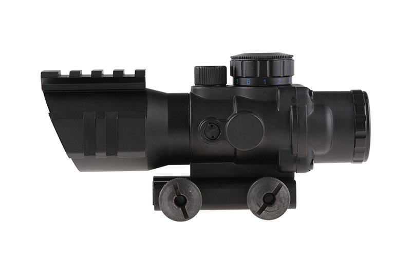 Theta Optics 4x32 RGB Riflescope Rhino Weaver - BK