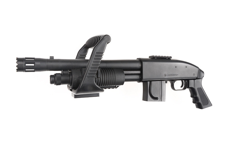 Cybergun Mossberg 590 Chainsaw Spring Shotgun 0,7 Joule - BK