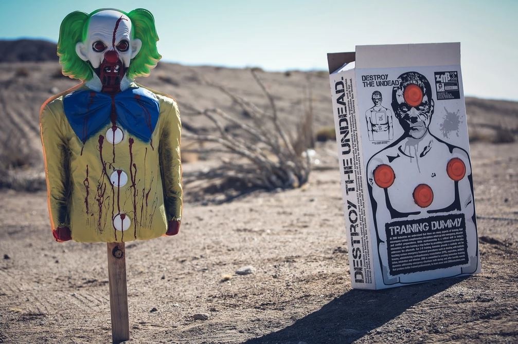 Zombie Ind. Bobo Clown - Blanco 3D Zombie Bleeder a prueba de balas