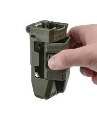 FAB Defense Scorpus QL-9 single magazine pouch and quick loader