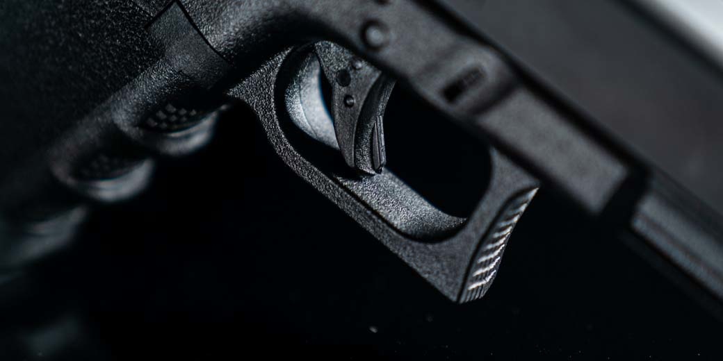 Glock 17 Gen.3 CNC GBB - 1.0 Julios - BK