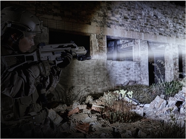 Fenix Latarka TK11 TAC LED władze - BK