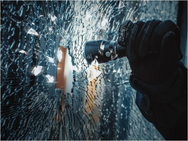 Fenix TK22UE LED Taschenlampe inkl. Akku - BK