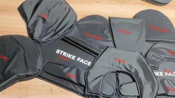 CEST kompletny kombinezon balistyczny US NIJ IIIa (do .44 Mag)