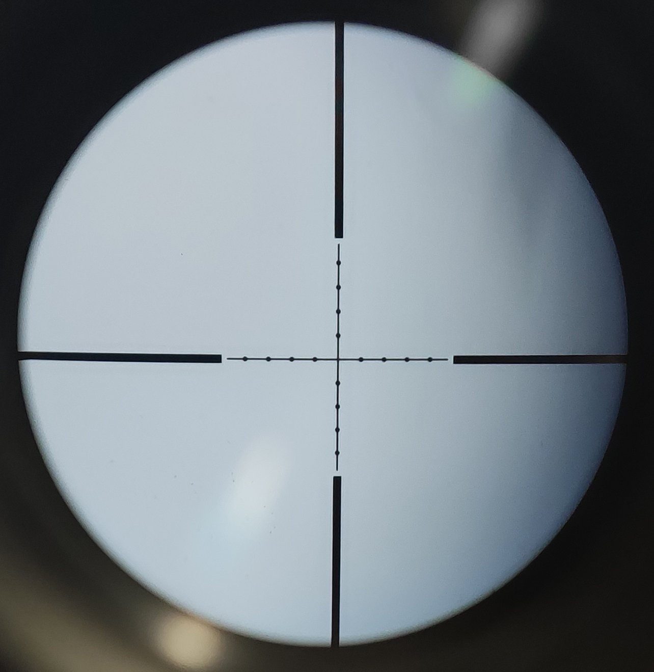 Delta Armory Riflescope 4x32 RGB Mil-Dot illuminated