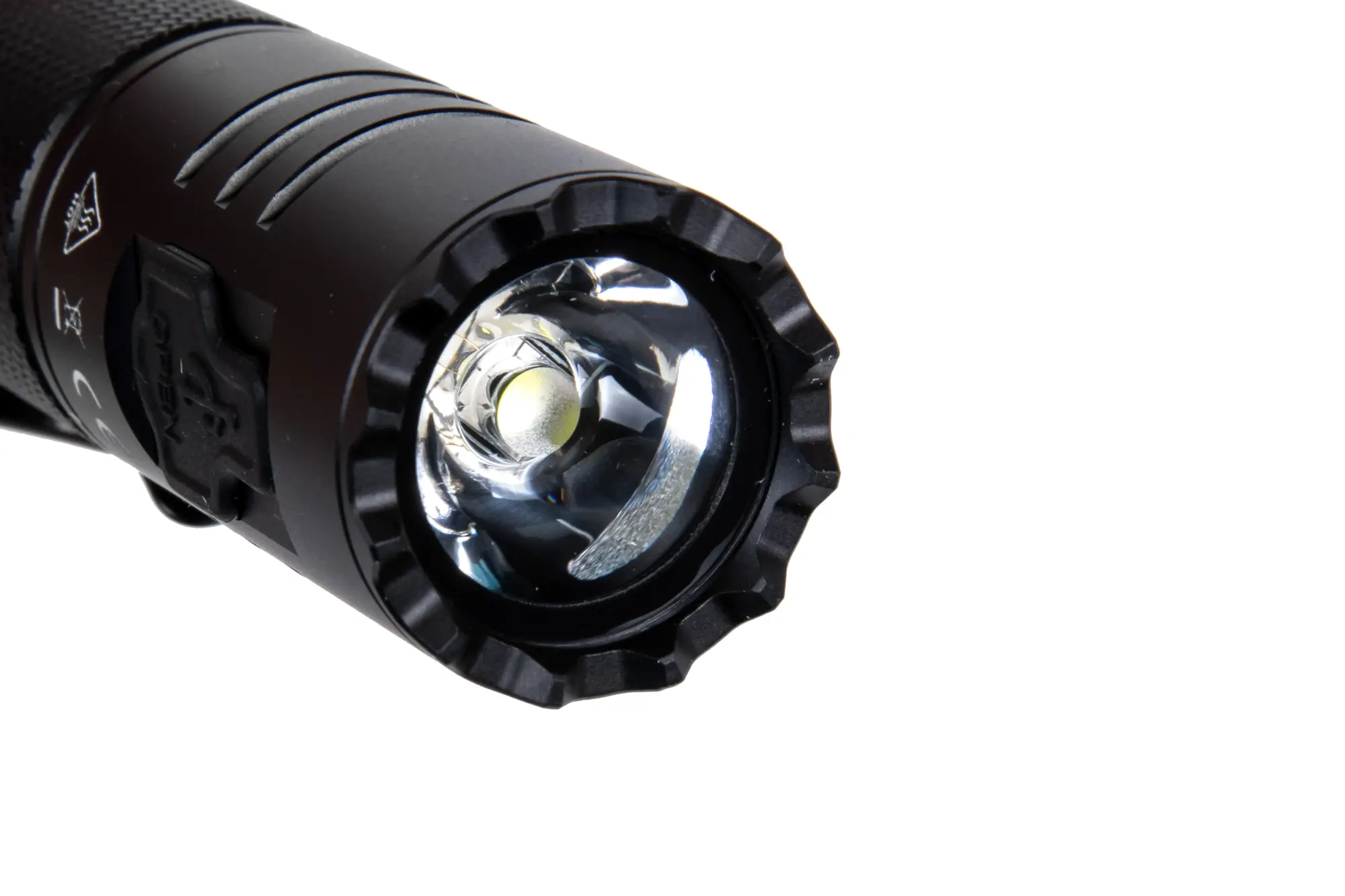 Theta Optics  Latarka LED TT45 o mocy 1900 lumenów