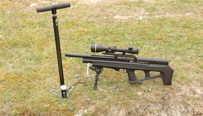 FX AirGuns Pompa manuale turbo a 4 stadi per HPA e AirGuns fino a 250 bar