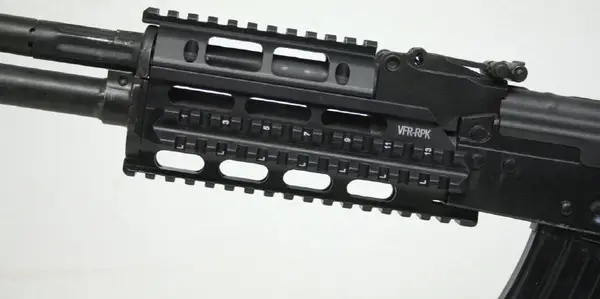 FAB Defense Sistema di binari quadrupli in alluminio VFR-RPK
