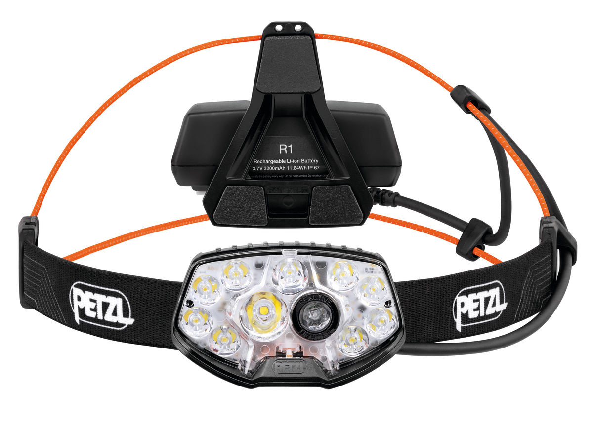 Petzl Farol Nao RL 1.500 lúmens