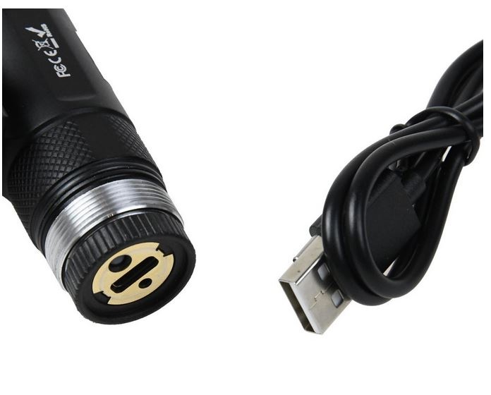 ACM Tactical Lampe de poche tactique Dazbog RT01 avec laser vert - 650 lumens