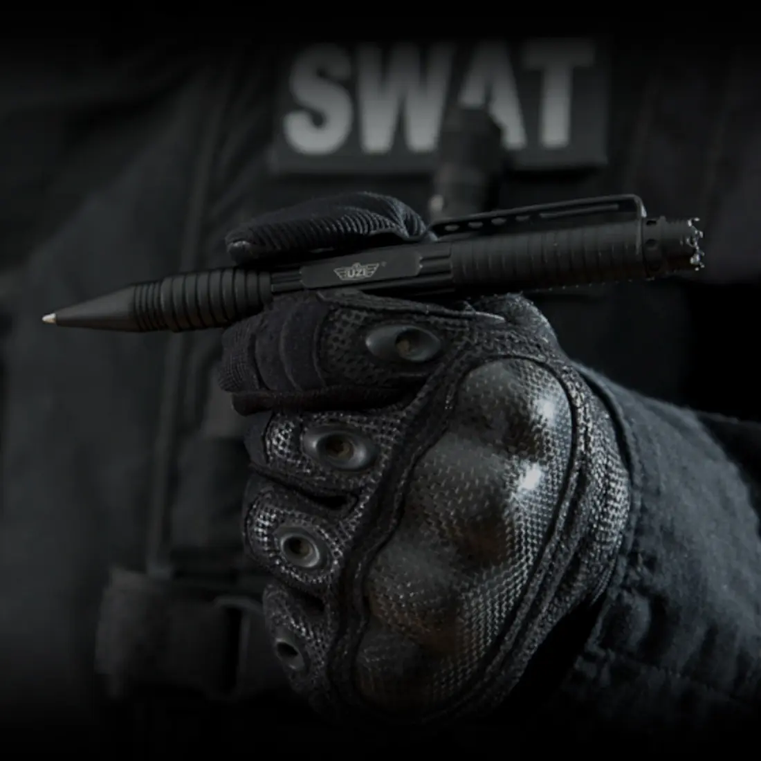 UZI Defender Tactical Pen mit DNA-Catcher