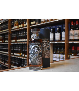 Signatory Signatory Old School malt over 31 years