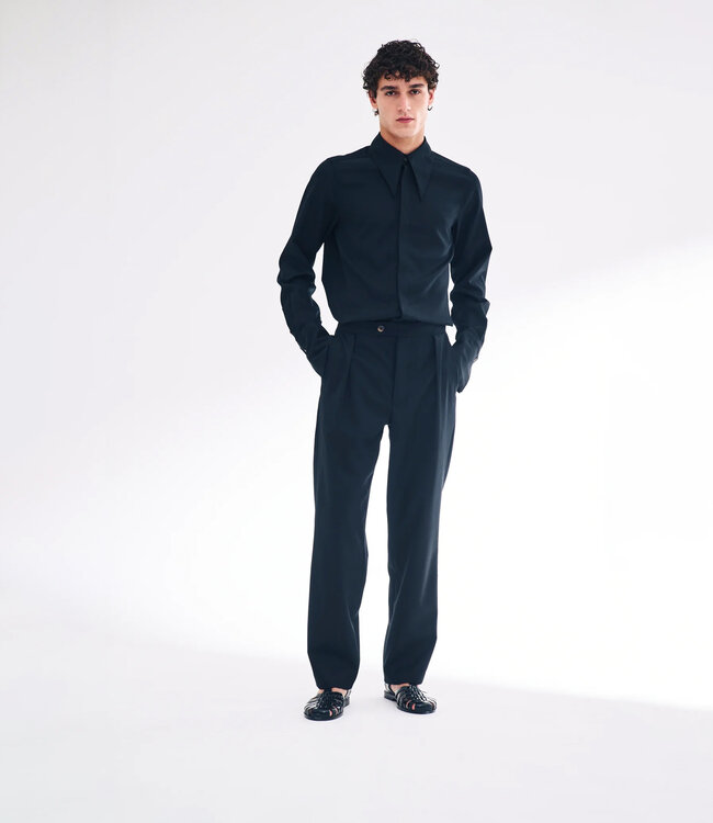 King & Tuckfield Classic pleat trousers - Black