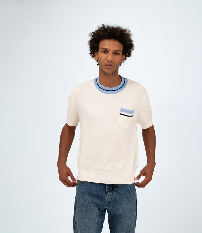 King & Tuckfield Retro T-Shirt - Vanilla Ice/Powder blue/ Midnight