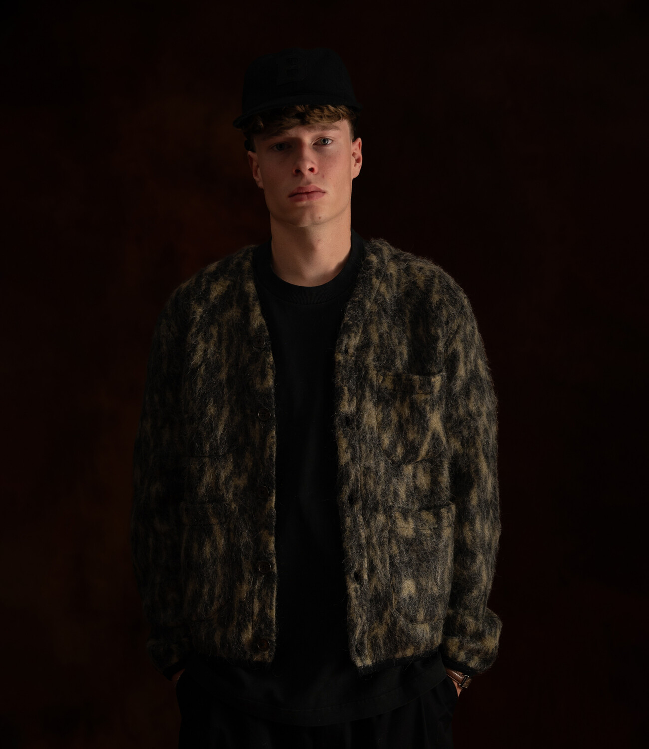 Cardigan - Charcoal dolce fleece