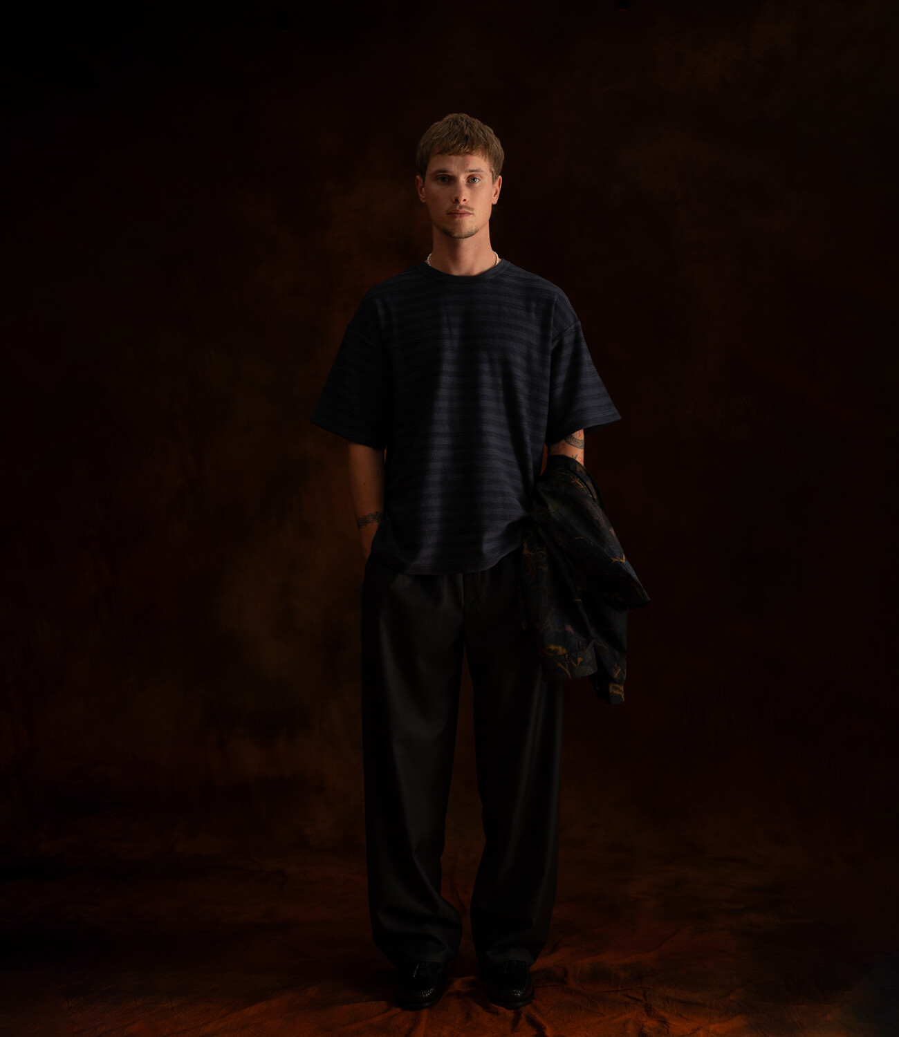Thuy T-Shirt - structured midnight sky