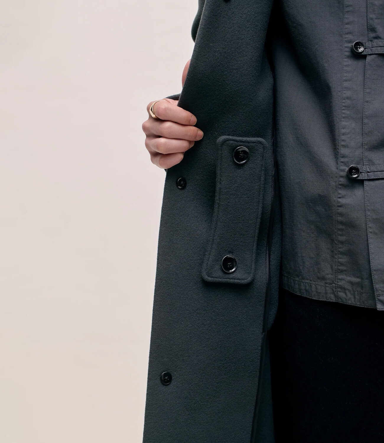 Can coat - Dark petroleum