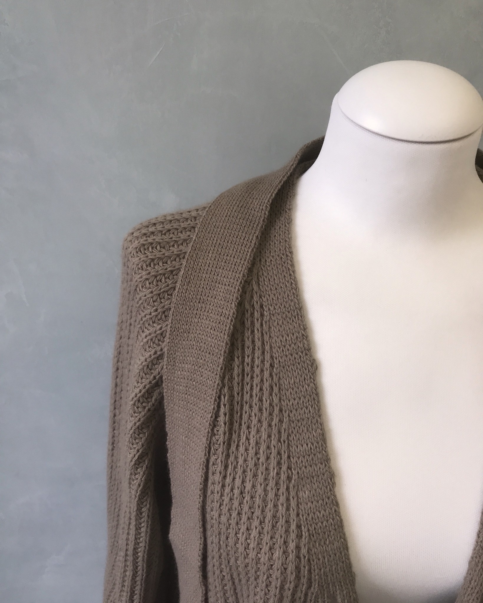 knitted vest egremont taupe - Copy