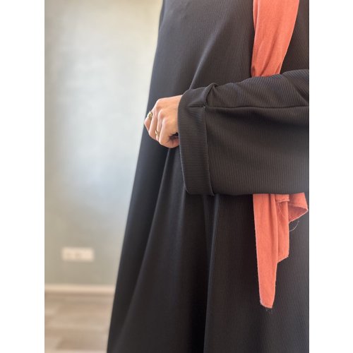 oversized abaya dozza black oversized abaya dozza black