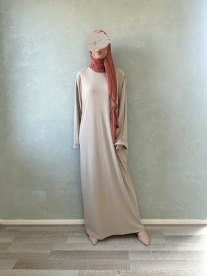 oversized abaya dozza sand grey oversized abaya dozza sand grey