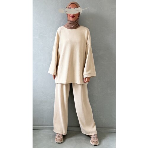 corduroy setje gravedonna off-white corduroy setje gravedonna off-white
