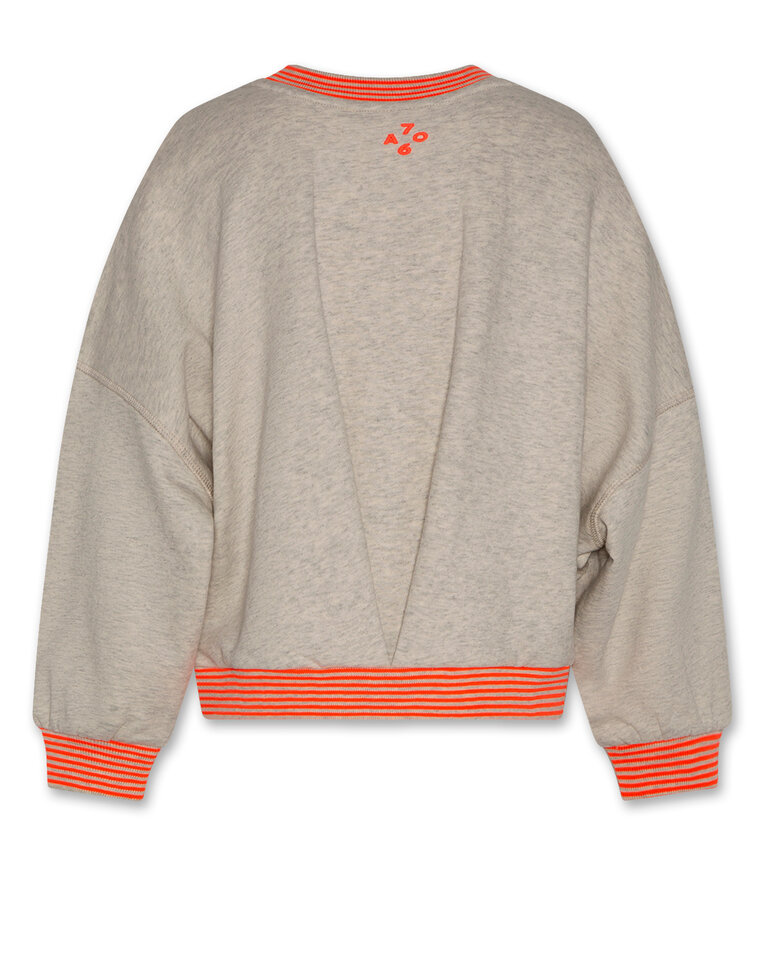 Ao76 126-1150-303 lys sweater square oatmeal