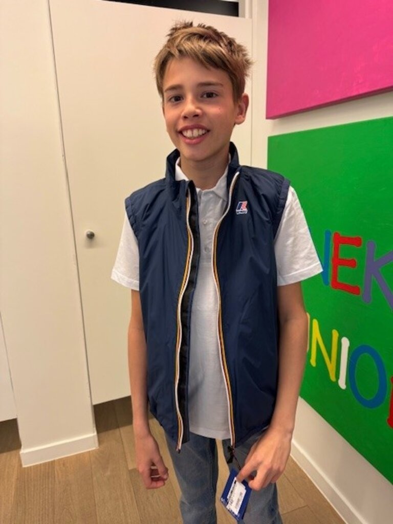 K7141GW Blue insignia B67