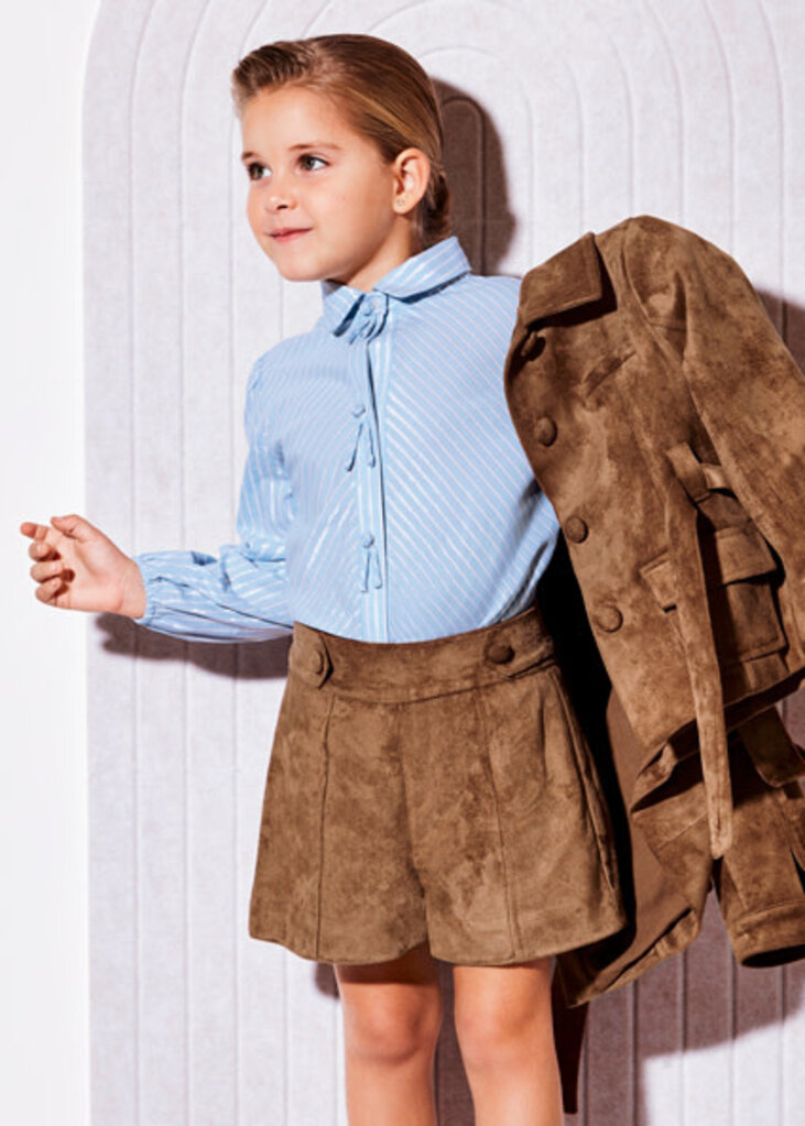 Abel & Lula 5741 Faux suede shorts 005 Toffee