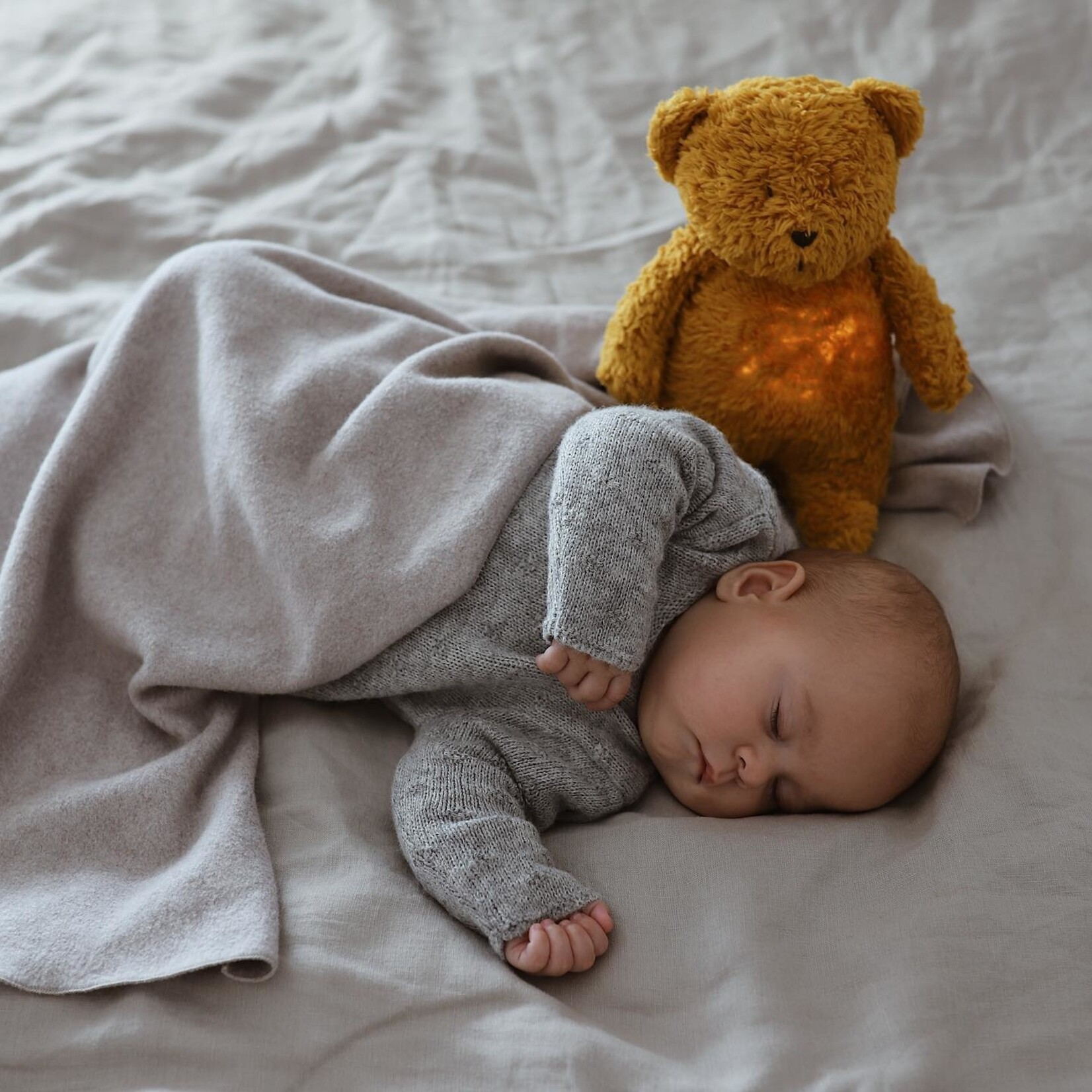 Moonie Slaapknuffel Humming Bear Caramel Natur - Moonie Organic