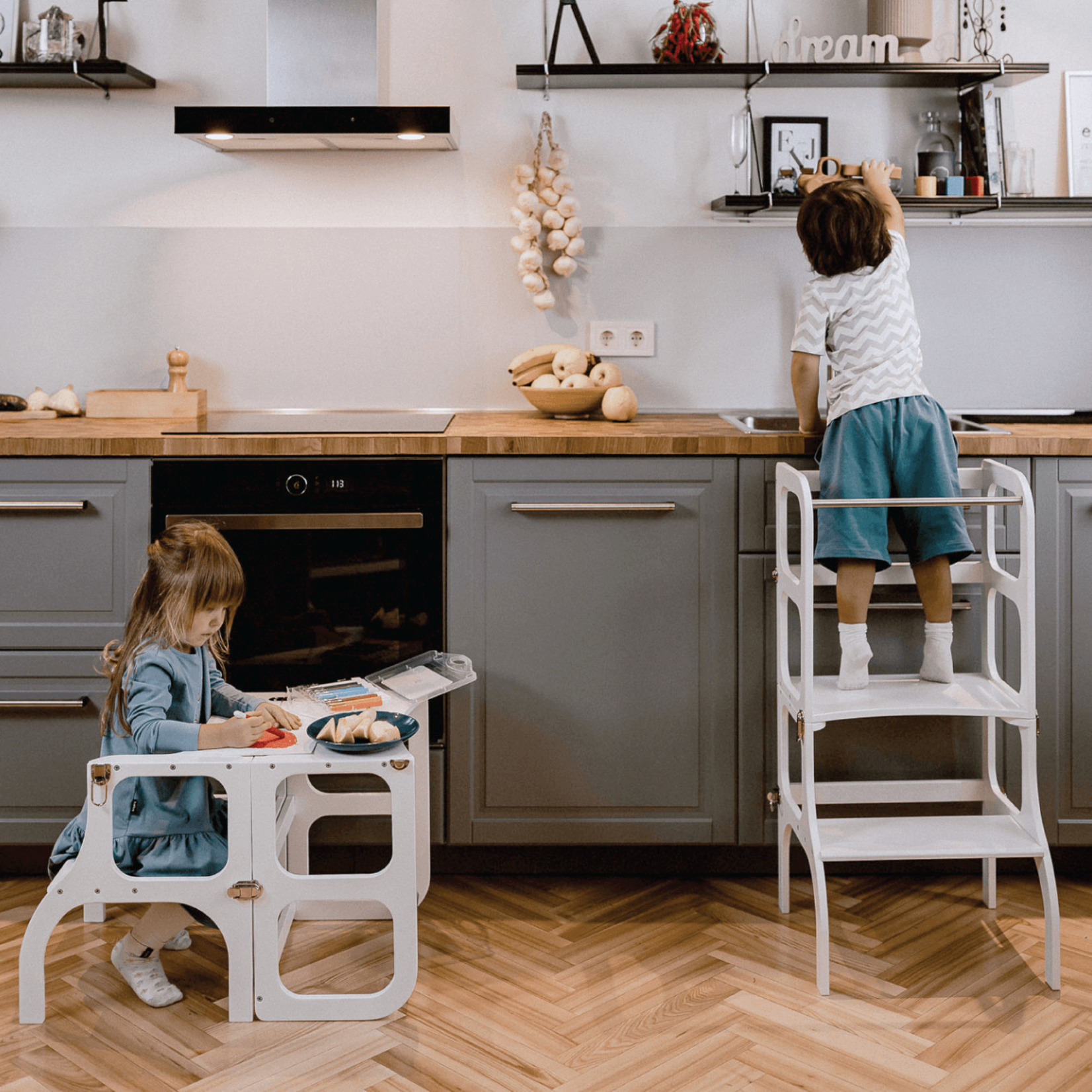 Ette Tete Leertoren Step'n Sit | Inklapbaar tot tafel en stoel | Grijs met messing