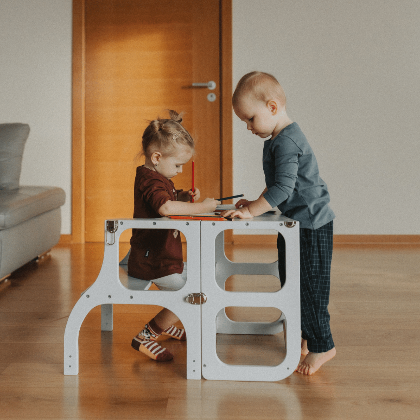 Ette Tete Leertoren Step'n Sit | Inklapbaar tot tafel en stoel | Grijs met messing