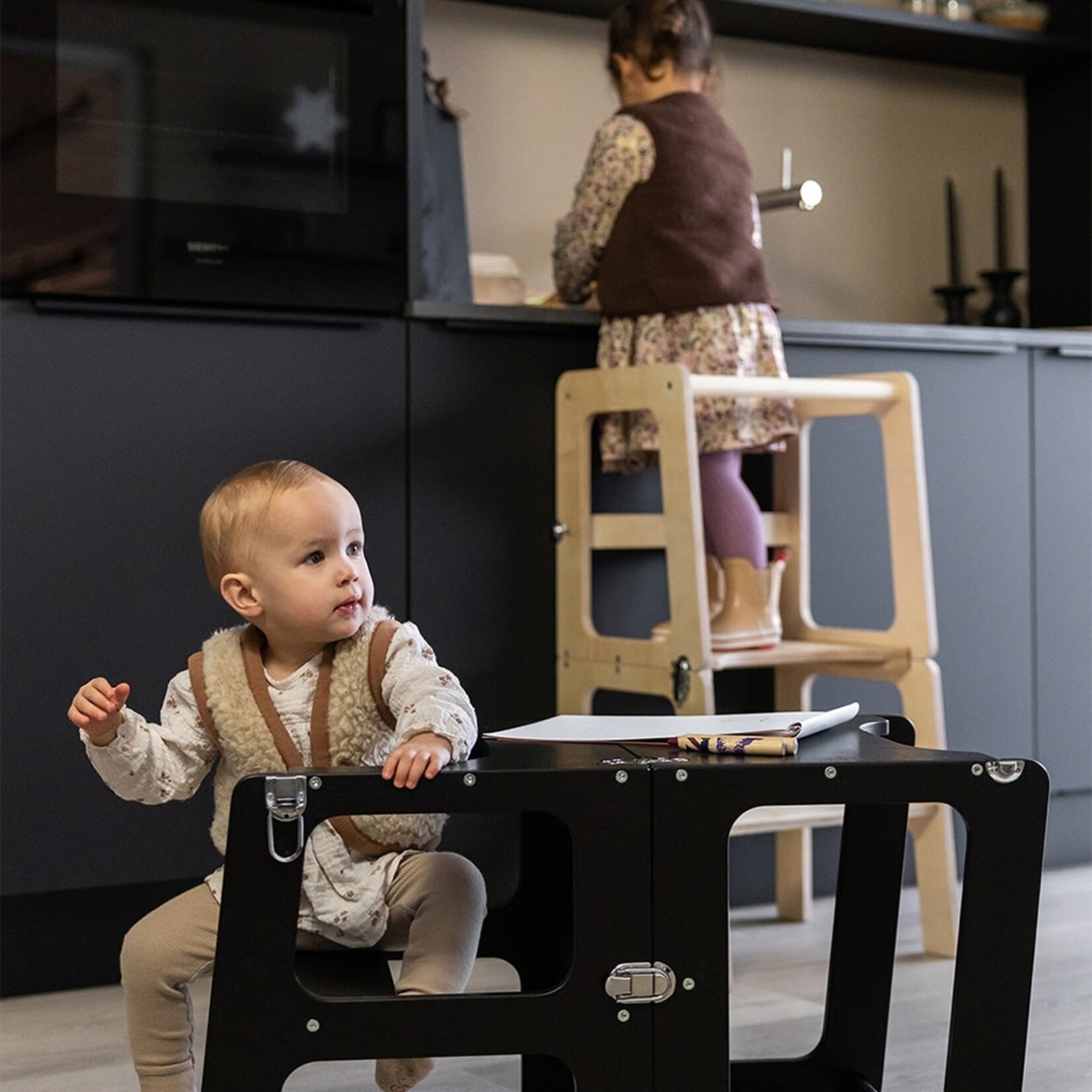 Houten montessori leertoren 2-in-1 houtkleur