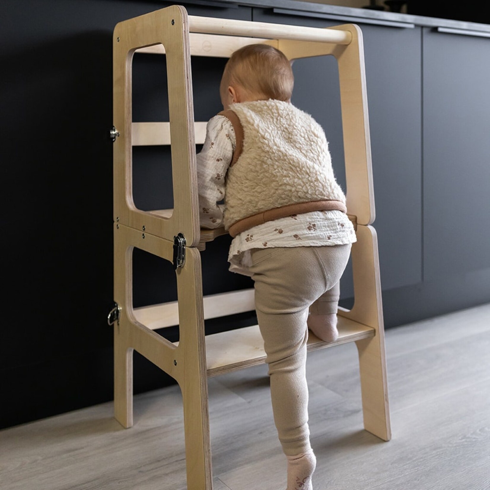 Houten montessori leertoren 2-in-1 houtkleur