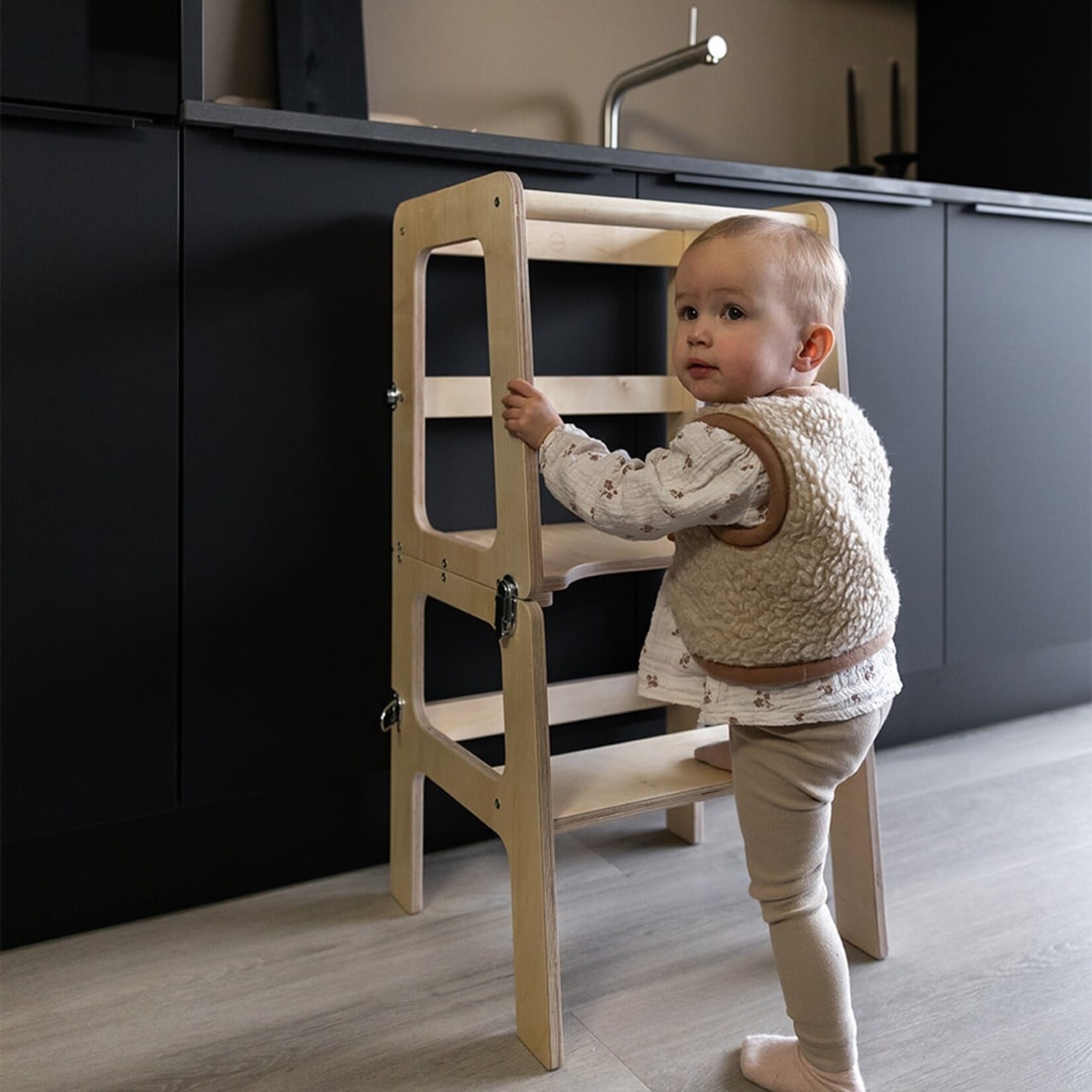 Houten montessori leertoren 2-in-1 houtkleur