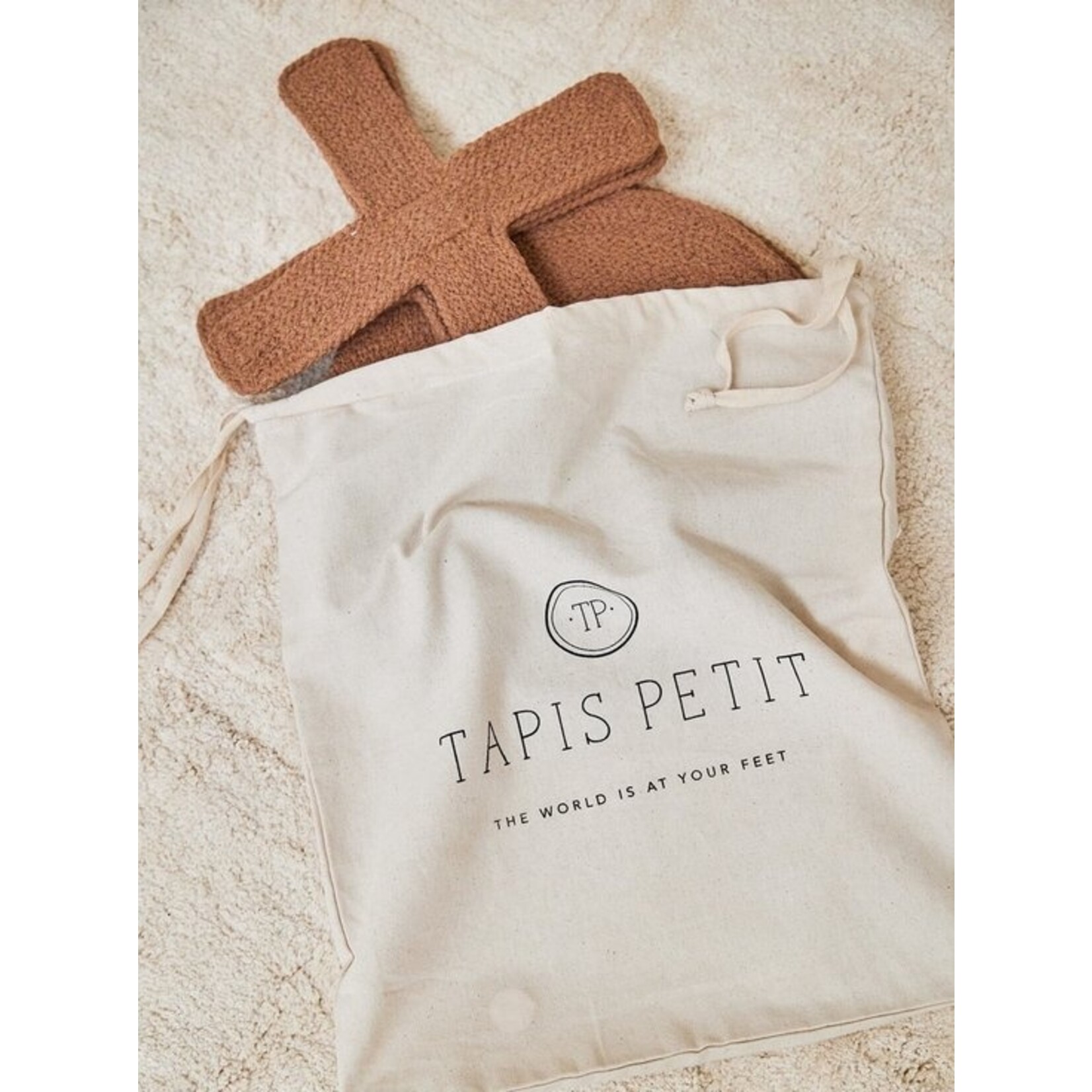 Tapis Petit Vloerkleed Tic Tac Toe vierkant - spel boter kaas en eieren - 120 x 120 cm