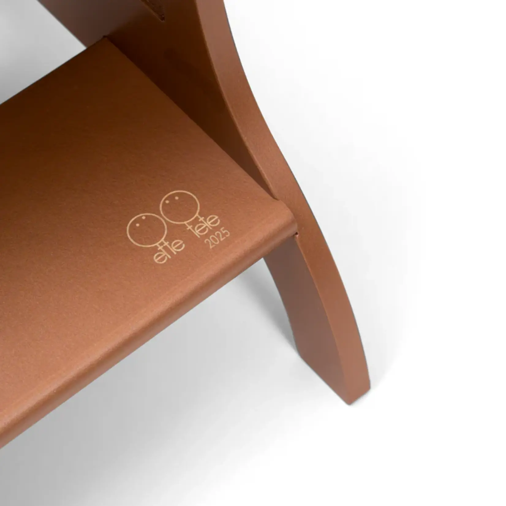 Ette Tete Leertoren Step'n Sit | Inklapbaar tot tafel en stoel | Limited Edition | Mocha Mousse met goud