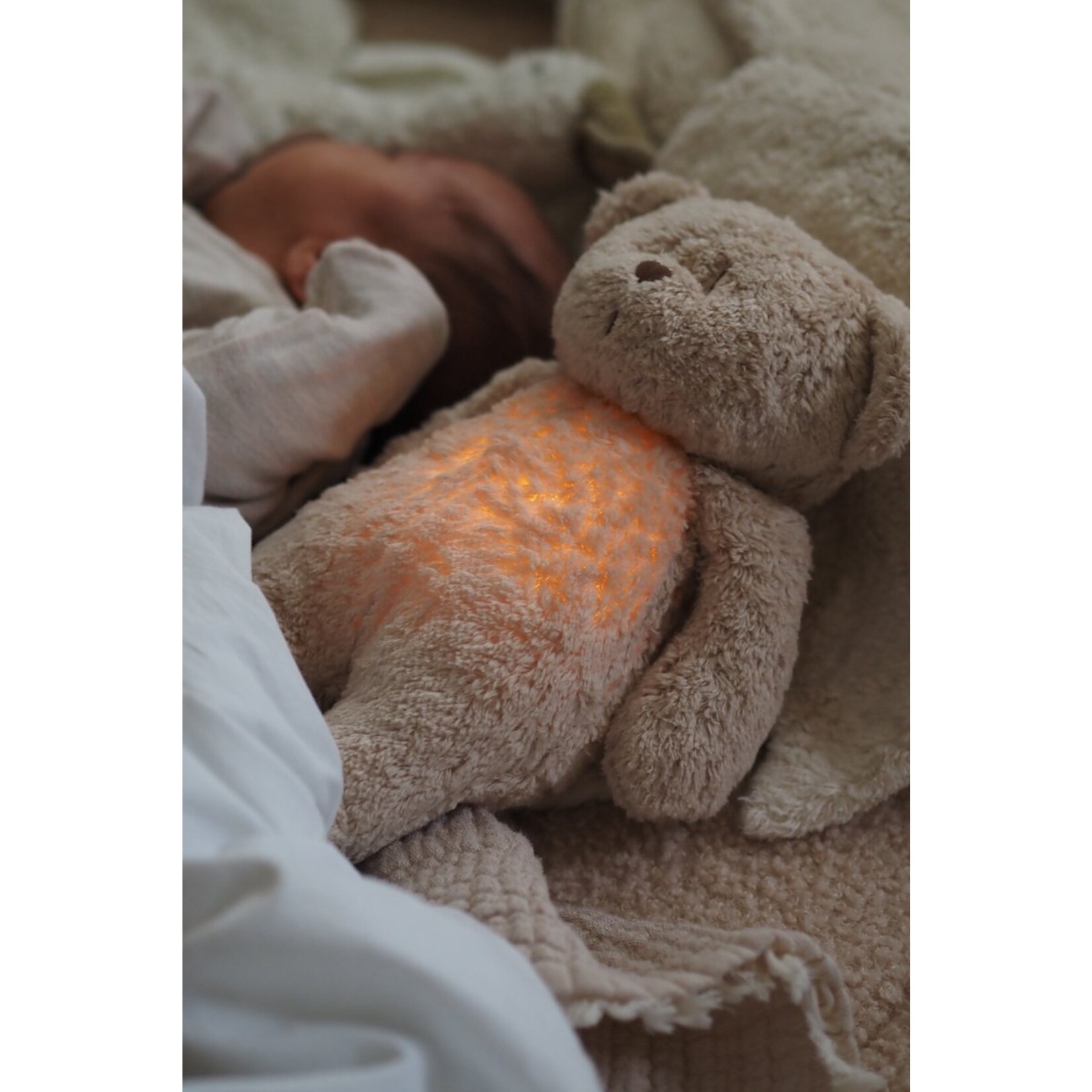 Moonie Moonie The Humming Bear Sand Natur 2.0 - organic - hartslag knuffel - beer