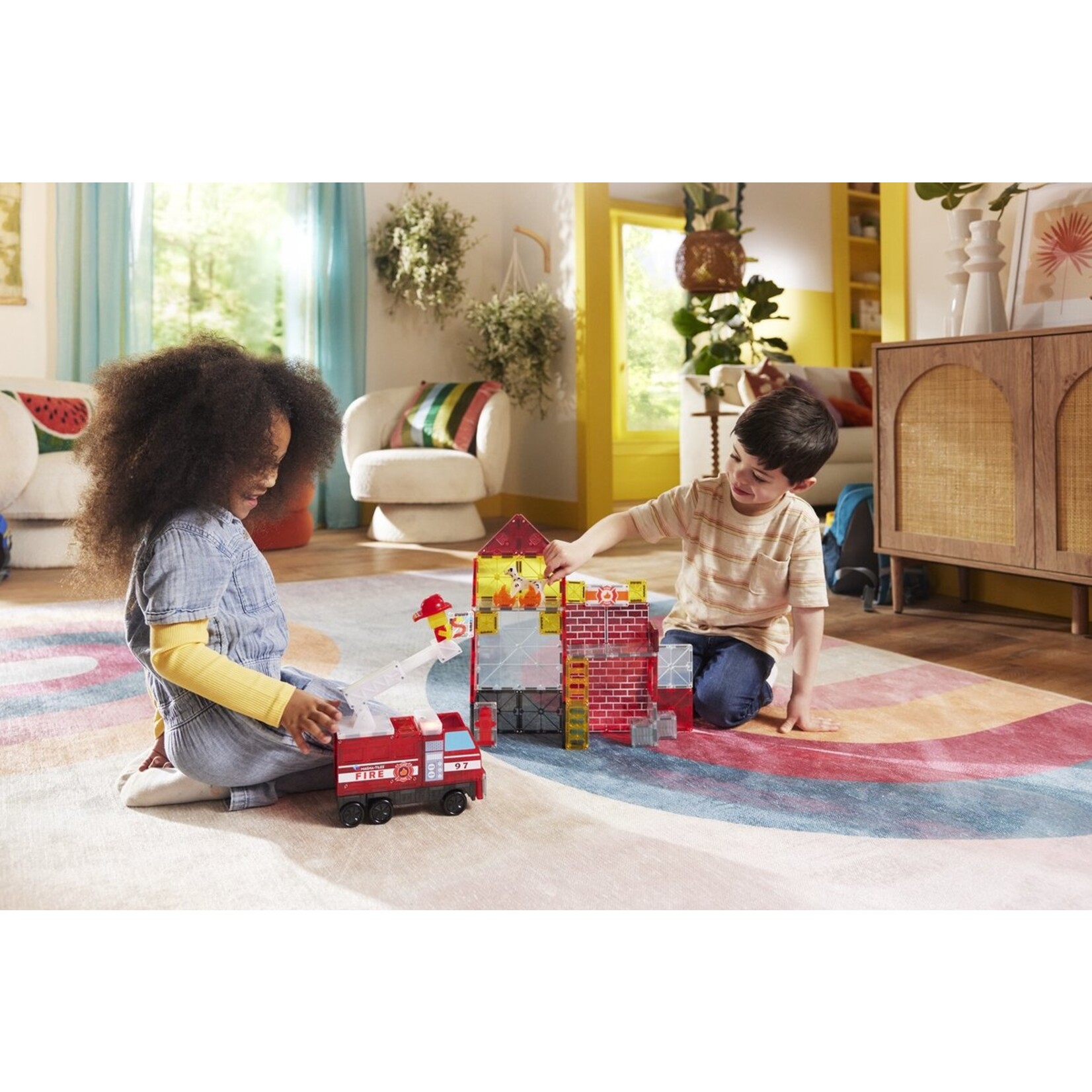 Magna-Tiles MAGNA-TILES Brandweer station 50-delige set met brandweer auto - magnetisch bouw speelgoed - magnetische tegels - open einde speelgoed