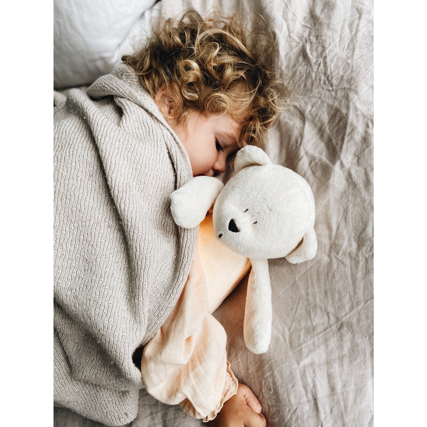 Moonie The Humming Bear Cream 2.0 - organic - hartslag knuffel - beer