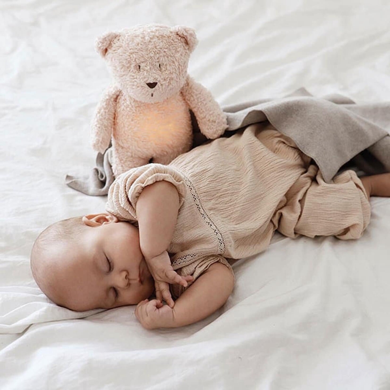 Moonie Moonie The Humming Bear Roze Natur 2.0 - hartslag knuffel - beer