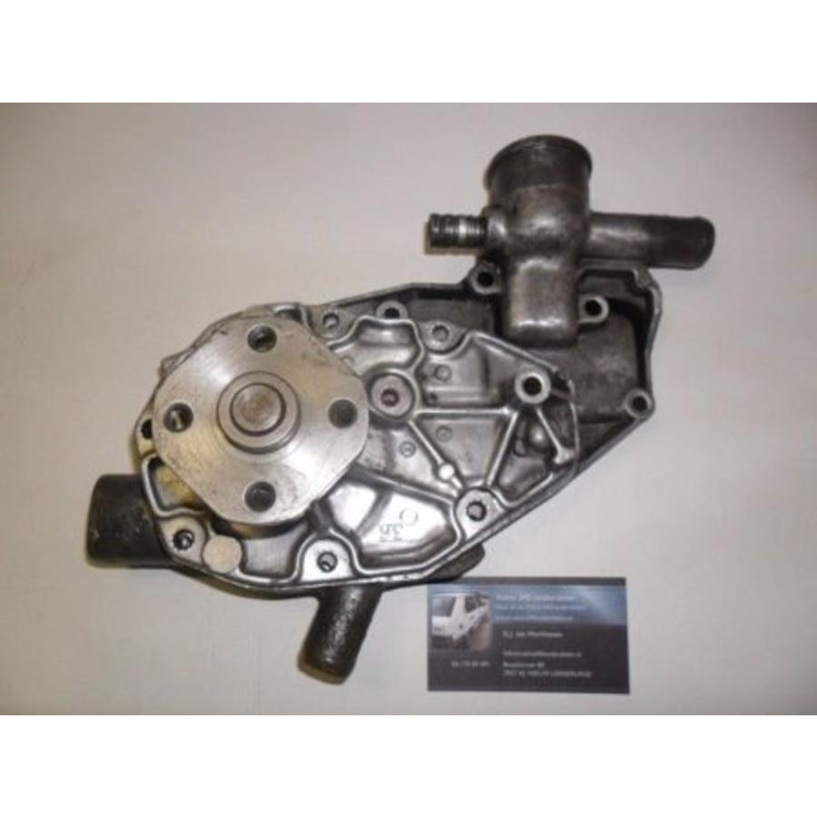 Water pump 'old type' 3100979 used Volvo 66, 343, 345