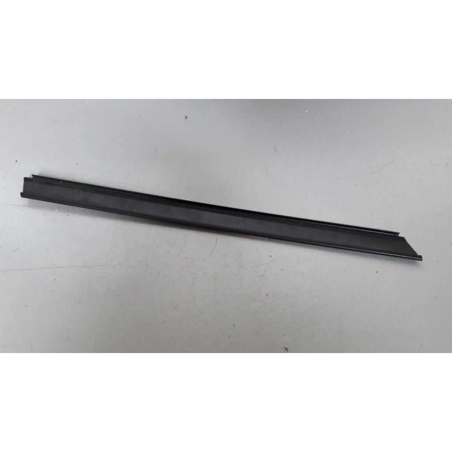 Trim moulding right rear 1246755 NEW Volvo 240, 260