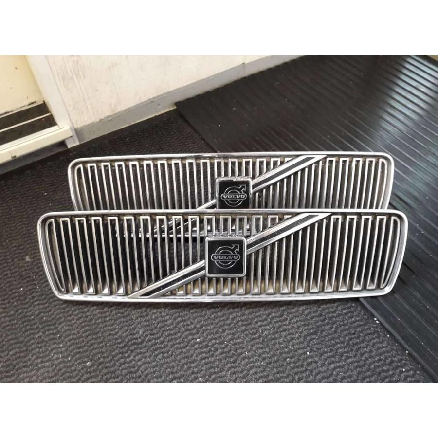 Front grille 3467366 used Volvo 480