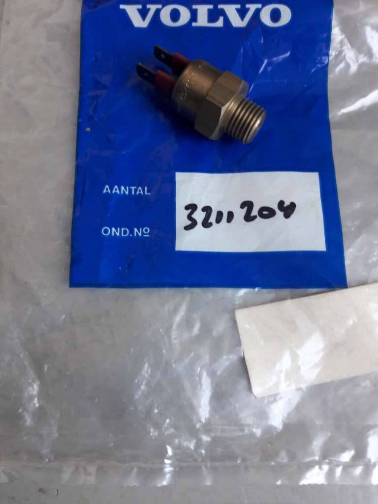 Temperature transmitter sensor radiator B172 engine 3211204 to CH ...