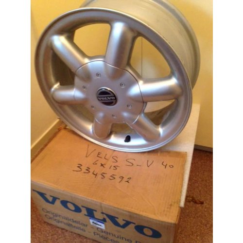 Wheel 6J x 15 "Arctures 3345592 NEW Volvo S40, V40 