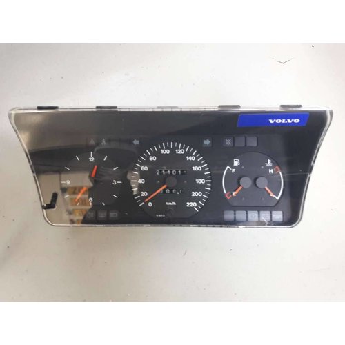 Clock set 88481637 uses Volvo 440, 460 