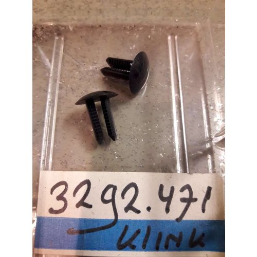 Clip plug zwart bij kap handremhevel 3292471 NOS Volvo 300-serie 