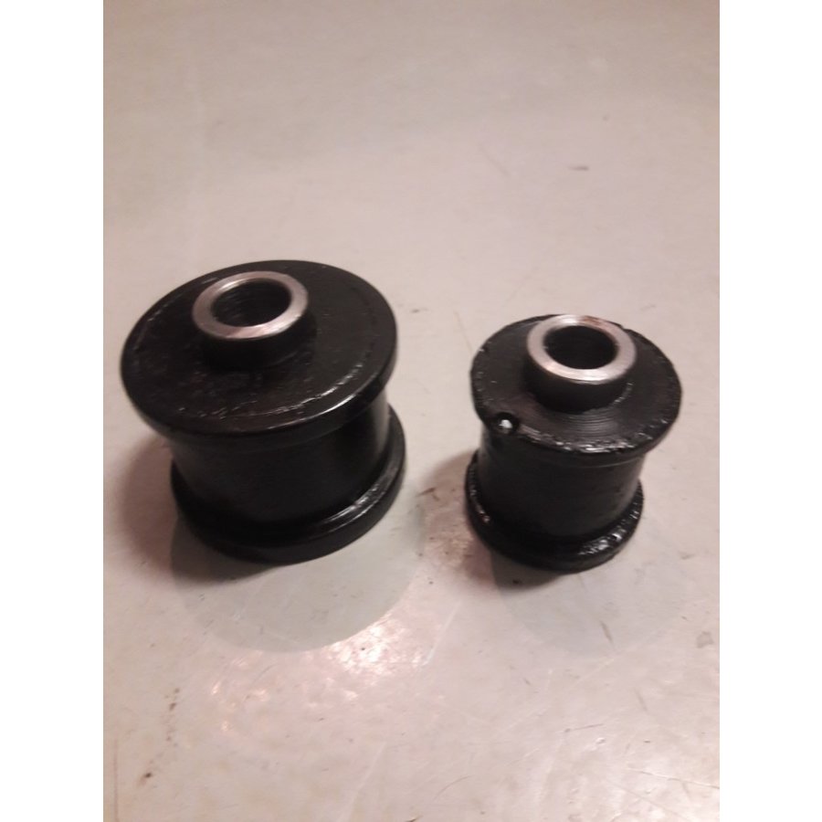 Reaction arm rear axle rubber set 3297467 NEW Volvo 340, 360