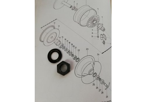 Ring en moer (16+17) bij doorvoerpotje membraan CVT transmissie primair 6629799-5/3103818-5 gebruikt Volvo 343, 345, 340 