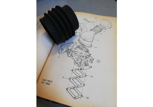 Luchtslang rubber luchtfilterhuis carburateur 3290378-3 NOS  NIEUW Volvo 343, 345 